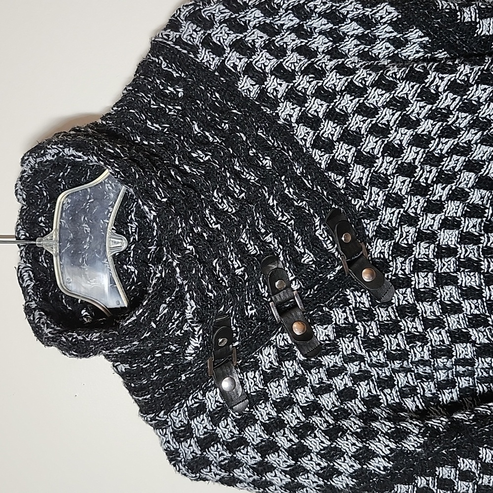 Leif Nelson Heavy Knit Sweater Chunky Collar Buckle Detail Black White XXL Mens